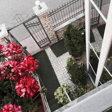 Ξενοδοχείο Gold 3*