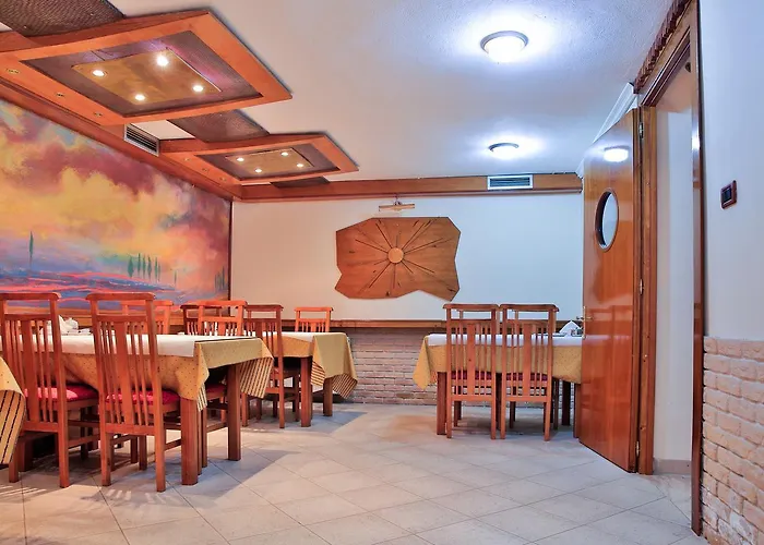 Hotell Gold 3*