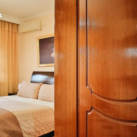 Hotel Gold 3*