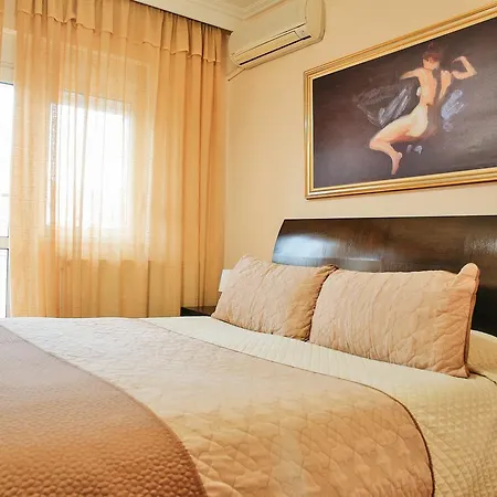 Gold Hotel 3*